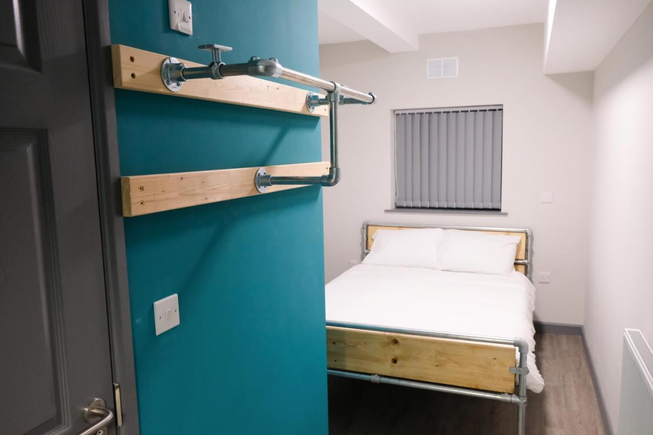 Cwtsh Hostel 스완지 외부 사진